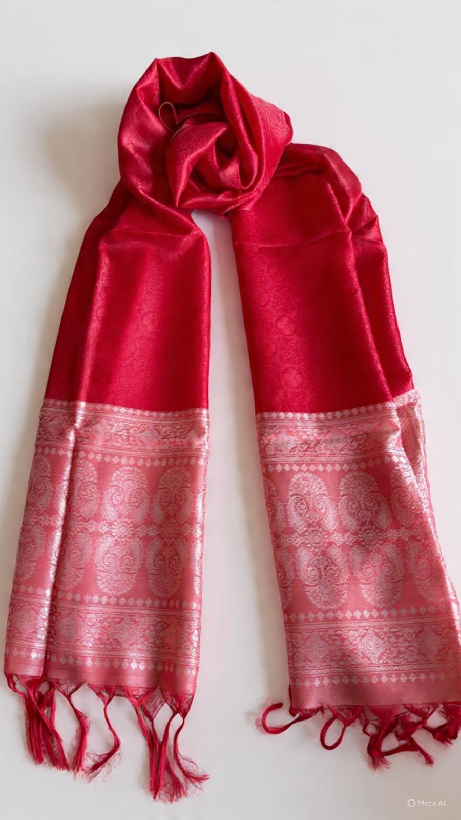 Soie Benarasi — Handwoven Silk Scarf