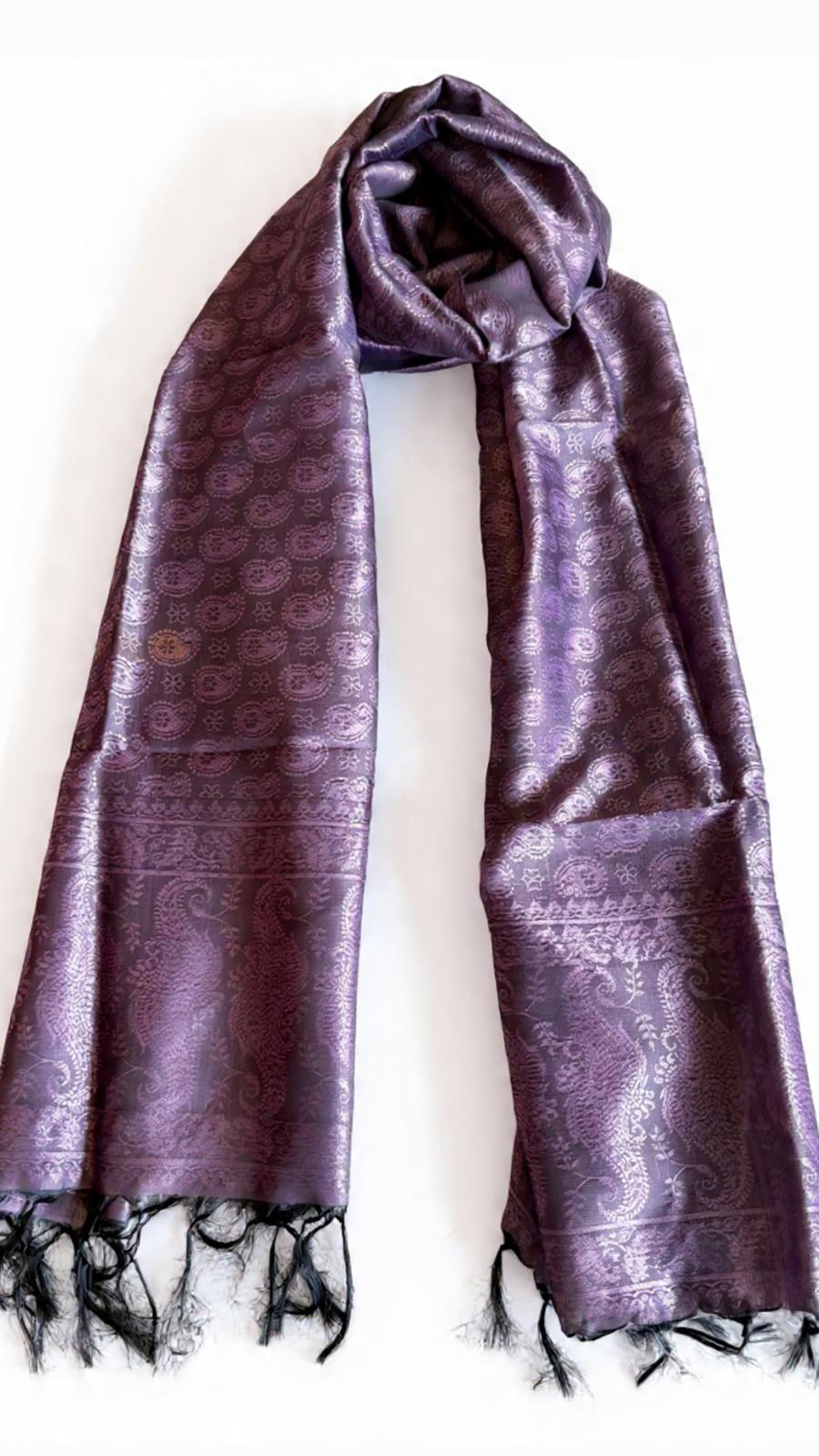 Soie Benarasi — Handwoven Silk Scarf
